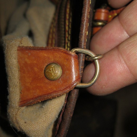 ❤️LOUIS VUITTON Petit Bucket Purse +Posh Toilette / Pochette - Picture 11 of 12